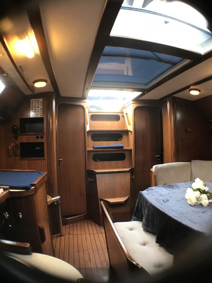 Hotel Bed&Boat Eolo 3 Venecia Exterior foto