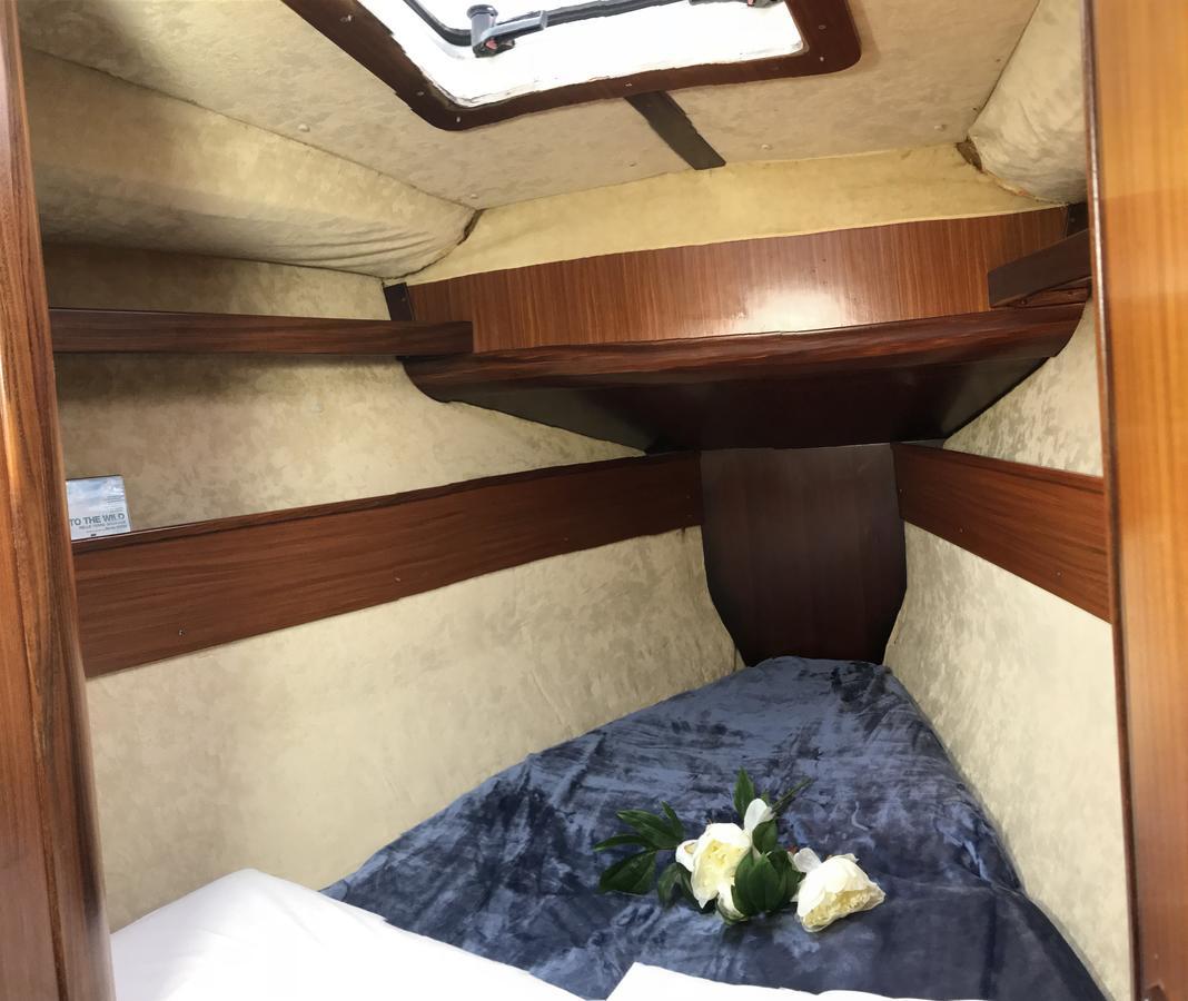 Hotel Bed&Boat Eolo 3 Venecia Exterior foto